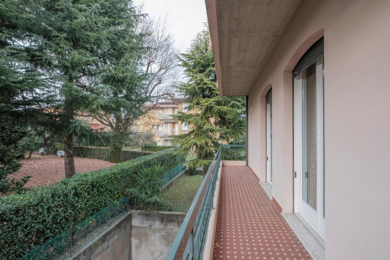 Aura Home Sirmione - 2 Bedrooms Apartment エクステリア 写真