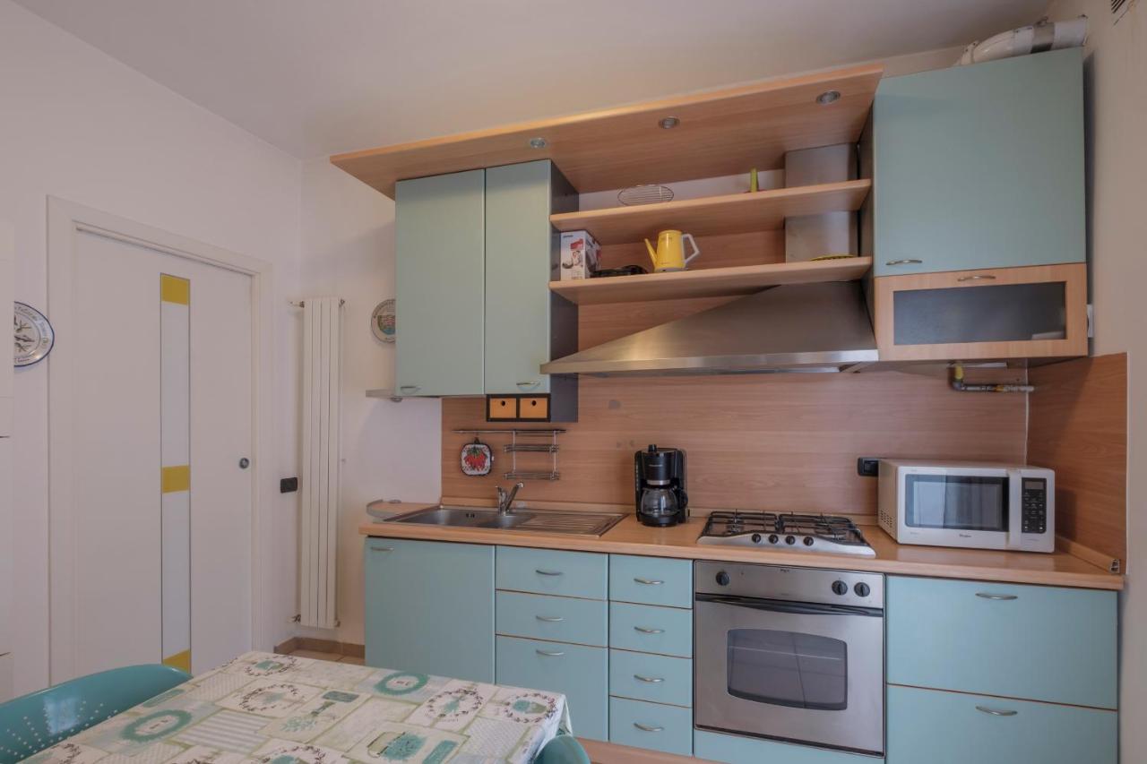 Aura Home Sirmione - 2 Bedrooms Apartment エクステリア 写真
