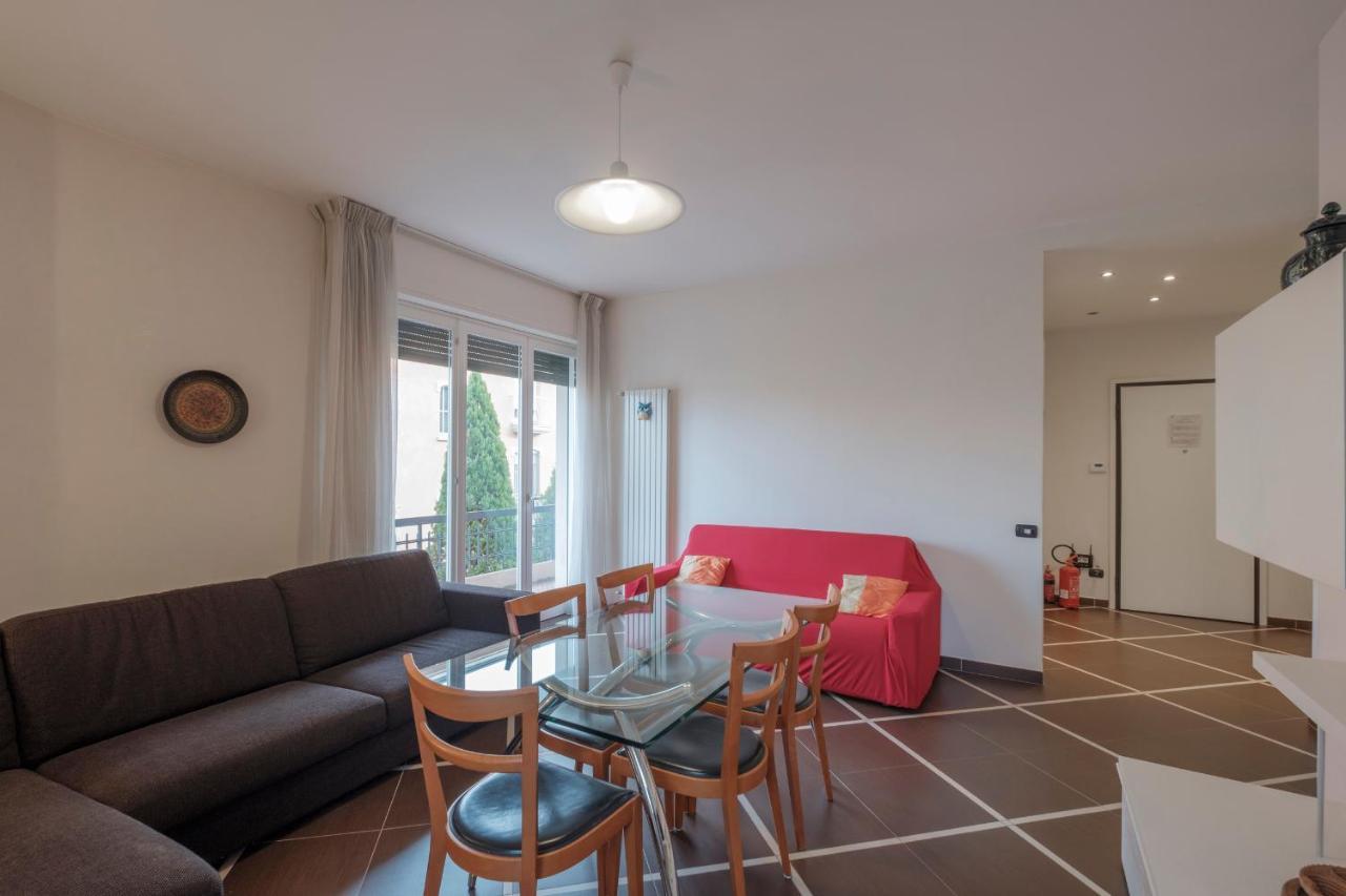 Aura Home Sirmione - 2 Bedrooms Apartment エクステリア 写真