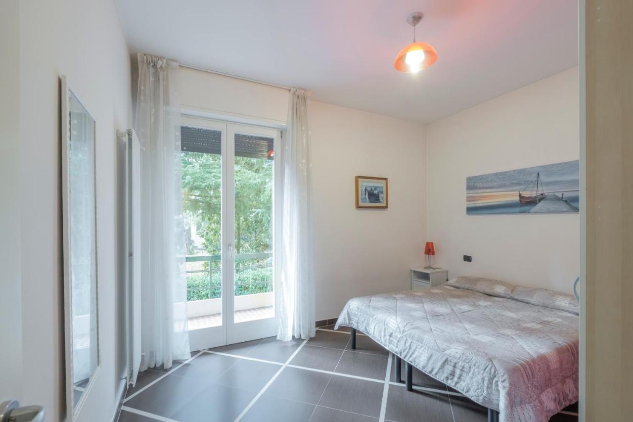 Aura Home Sirmione - 2 Bedrooms Apartment エクステリア 写真